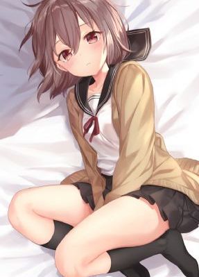 制服下裸航空2中文_1080P免费在线观看